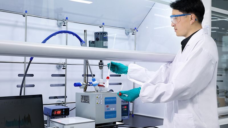耐高温胶粘剂材质分类解析：揭秘高性能粘接的秘密