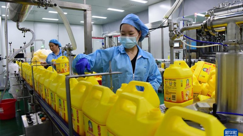小批量样品采购，如何确保原料质量与合规性？**